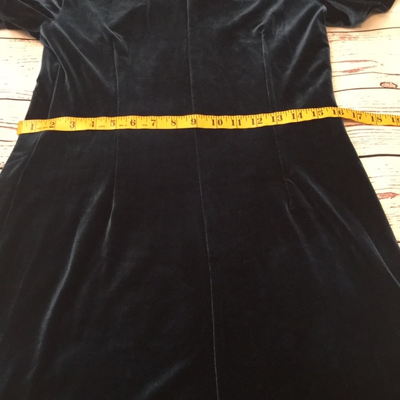 NWOT White House Black Market Teal Velvet Dress - Picture 7 of 8